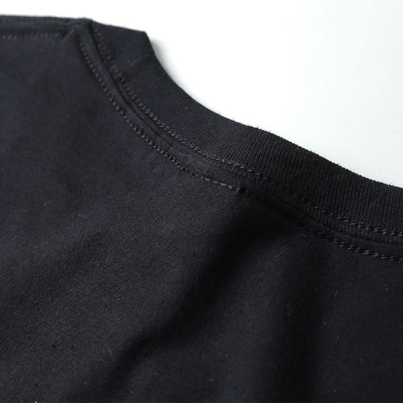 العلامة التجارية الجديدة ملابس - مراجعة Streetwear Brand New وسعره