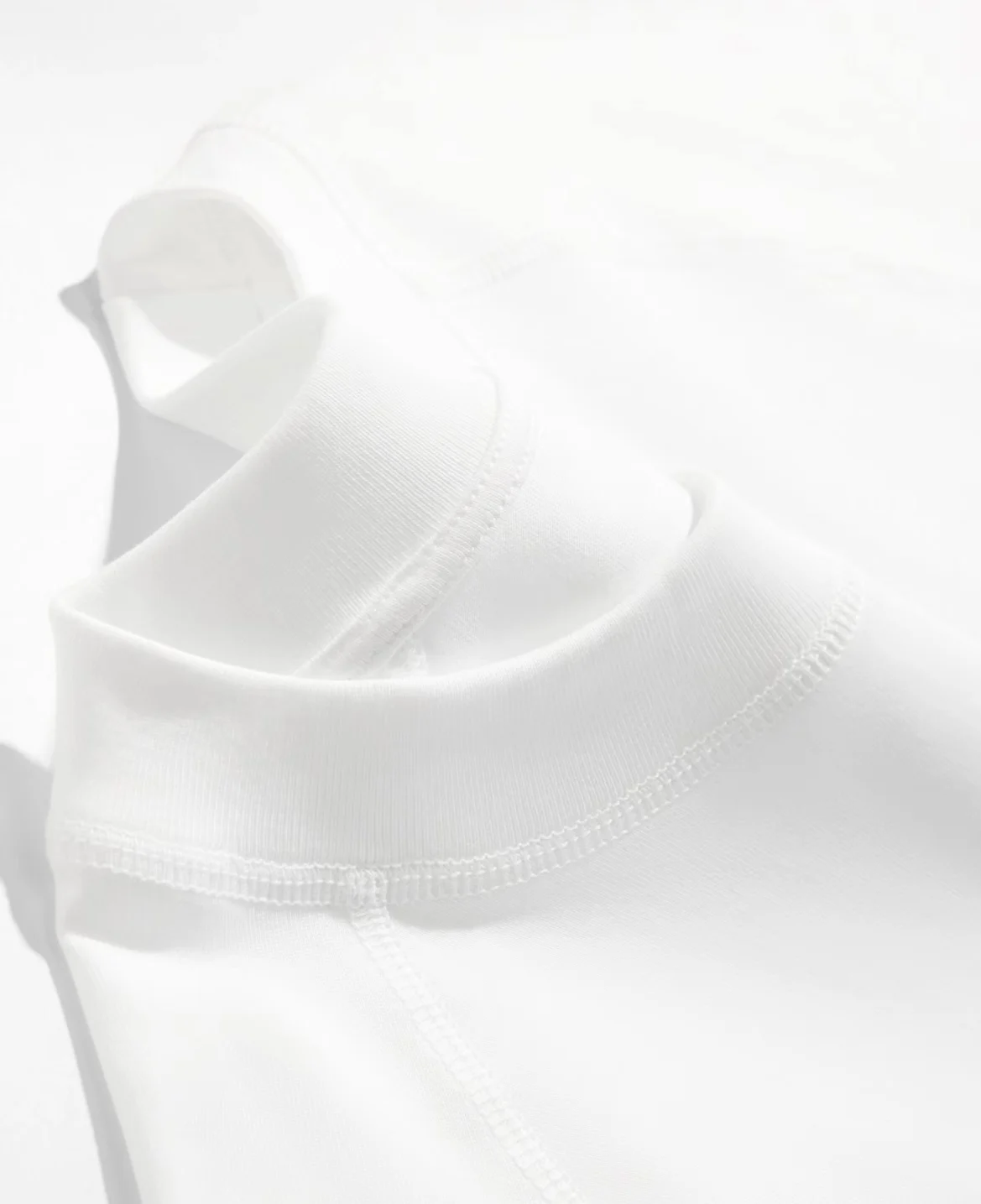 العلامة التجارية الجديدة جيت ل - مراجعة Streetwear Brand New وسعره