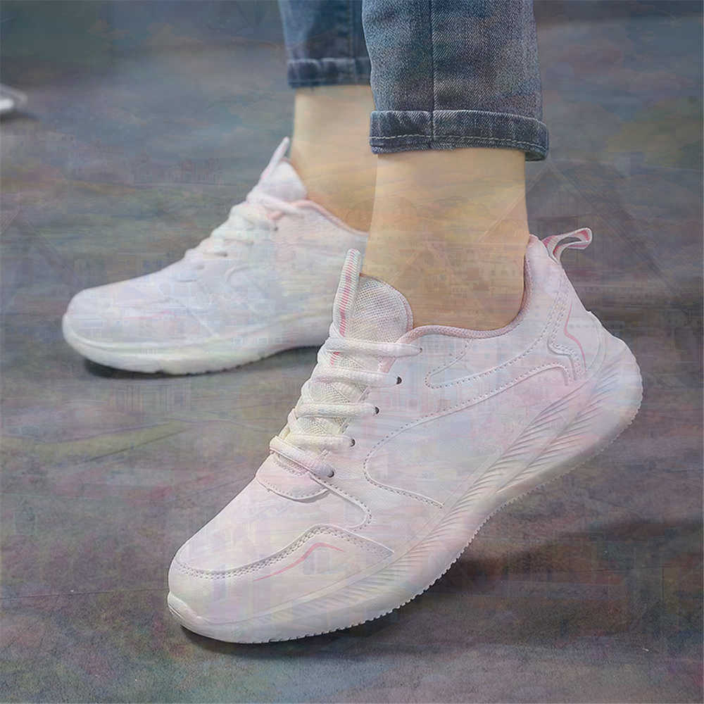 حجم 44 أحذية ريترو منخفضة رجل  - مراجعة Streetwear Brand Expensive وسعره